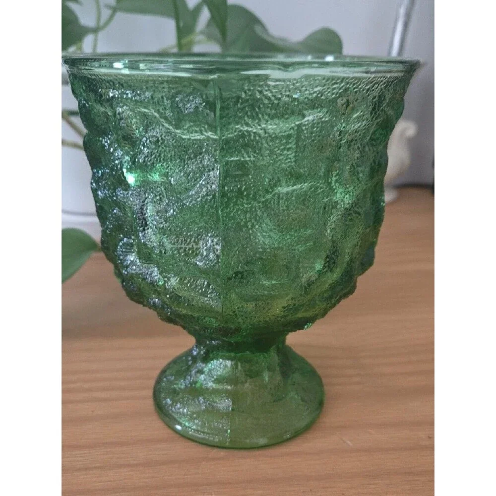 Unbranded beautiful vintage